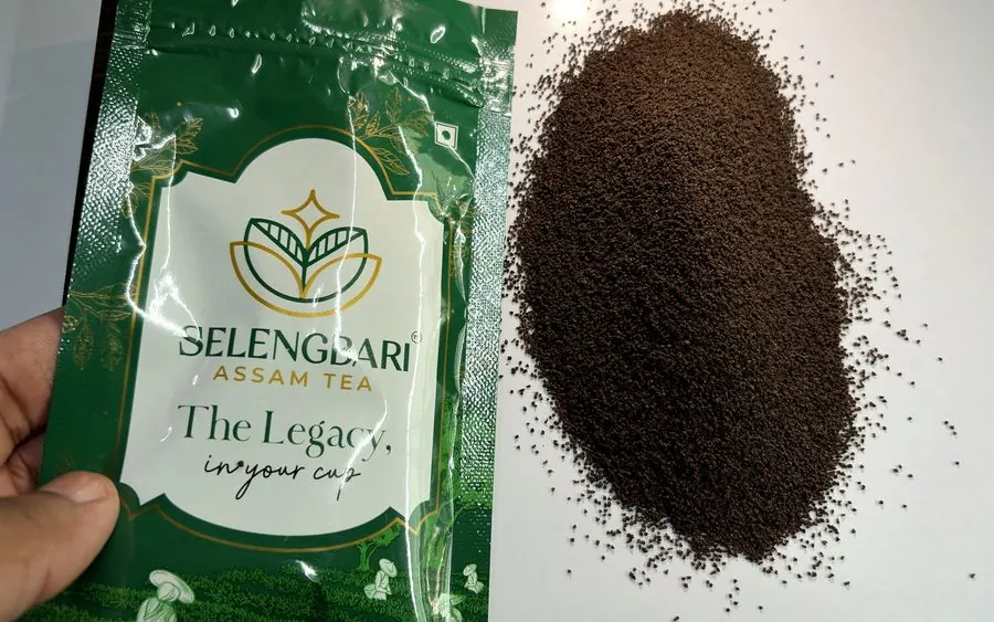 Close-up of Selengbari Assam Dust tea particles