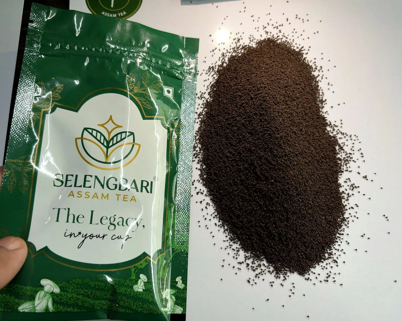 Selengbari Assam Dust tea with Selengbari Assam Tea pouch